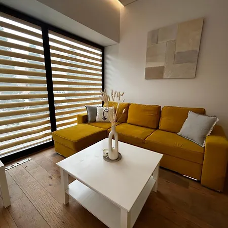 1st Floor, 2 Bedrooms Apartment, Center, Private Parking, Terrace, 7min To The Sea * Palanga