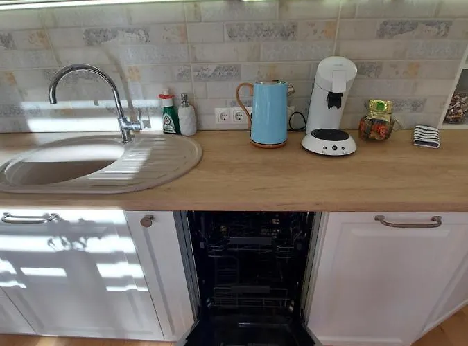 1st Floor, 2 Bedrooms Apartment, Center, Private Parking, Terrace, 7min To The Sea * Palanga