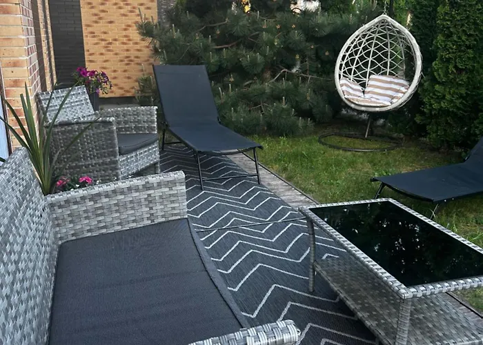 Apartman 1st Floor, 2 Bedrooms Apartment, Center, Private Parking, Terrace, 7min To The Sea Palanga